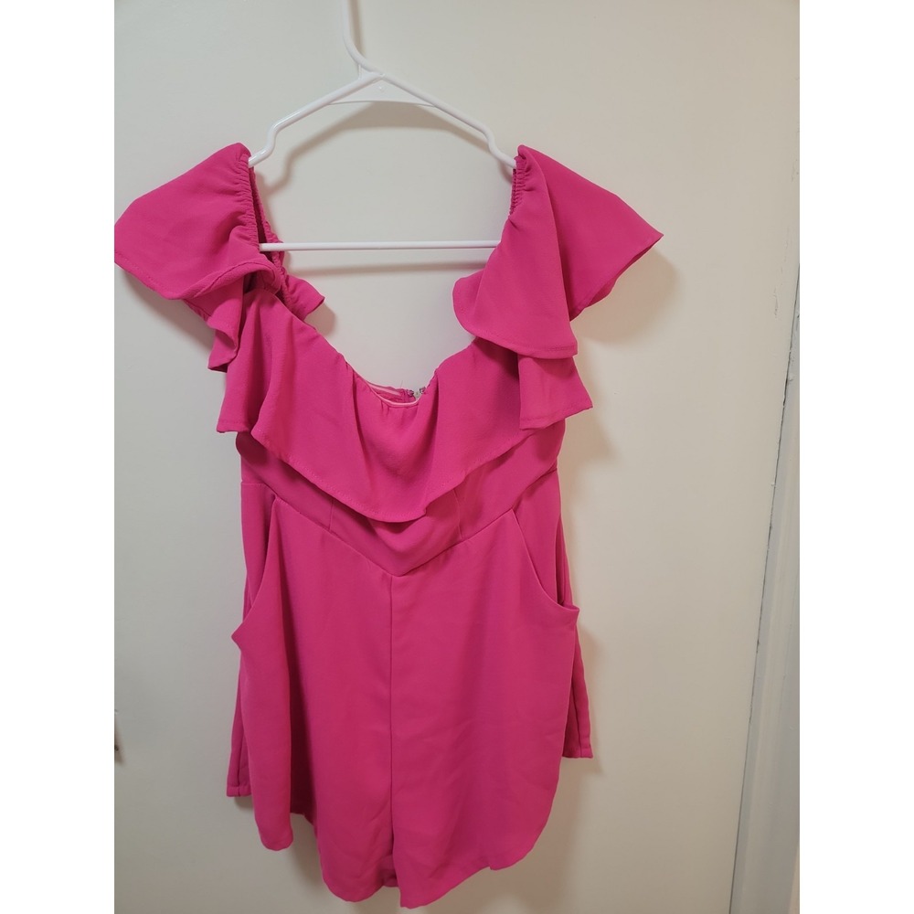 Luxxel Pink Off-Shoulder Ruffle Chiffon Lined Romper M Flutter Sleeve Back Zip
